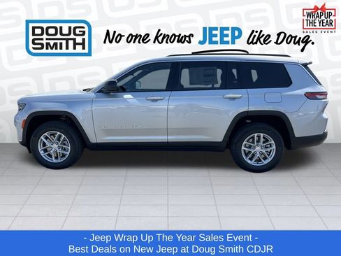 New 2025 Jeep Grand Cherokee L Laredo w/ Trailer Tow Package image 3