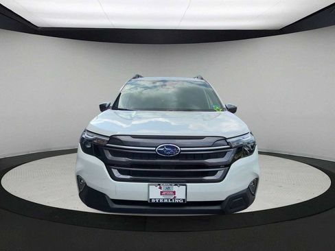 Used 2026 Subaru Forester Premium AWD/4WD image 3