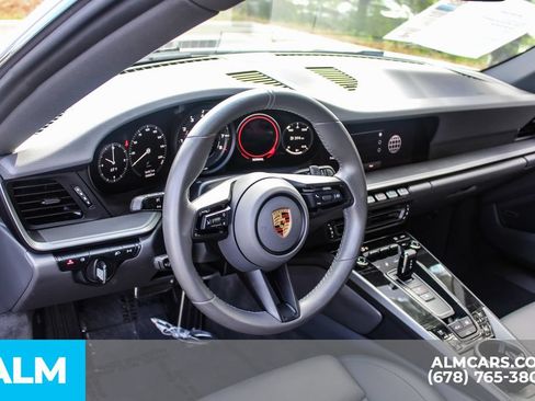 Used 2024 Porsche 911 Carrera RWD image 30