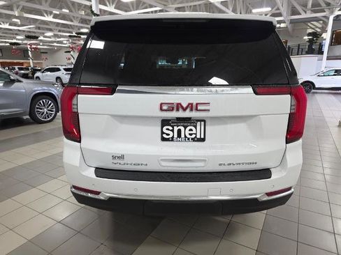 New 2026 GMC Yukon Elevation image 4
