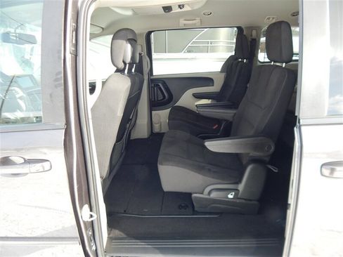 Used 2017 Dodge Grand Caravan SE w/ Power Window Group image 14