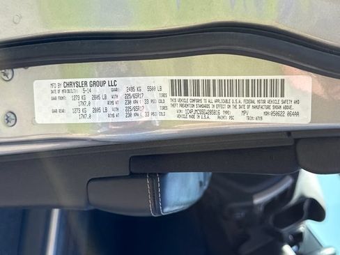 Used 2014 Jeep Cherokee Latitude w/ Cold Weather Group AWD/4WD image 20