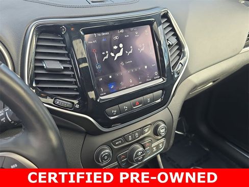 Certified 2021 Jeep Cherokee Limited w/ Elite Package image 21
