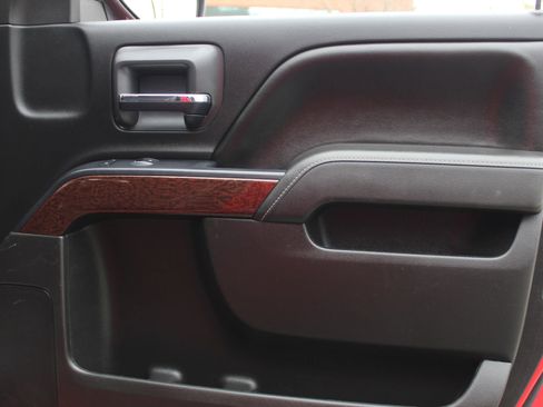 Used 2016 GMC Sierra 1500 SLE w/ SLE Value Package image 17