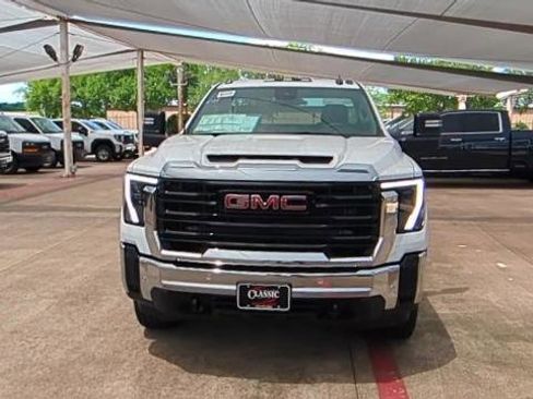 New 2025 GMC Sierra 3500 Pro w/ 1SA Pro Safety Plus Package image 32