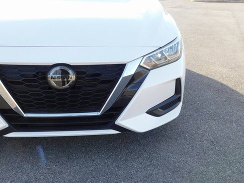 Used 2021 Nissan Sentra SV image 9