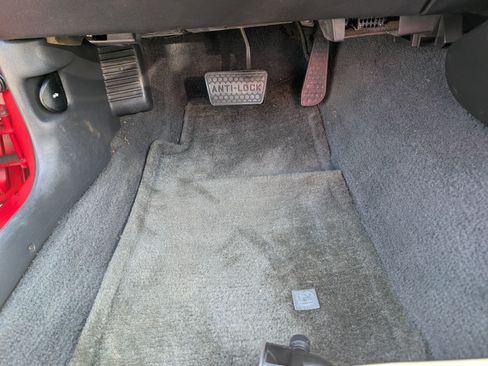 Used 1994 Chevrolet Camaro Z28 RWD image 70