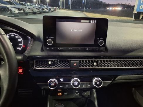 Used 2023 Honda Civic Sport image 15