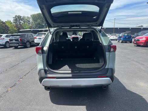 Used 2020 Toyota RAV4 Adventure AWD/4WD image 11