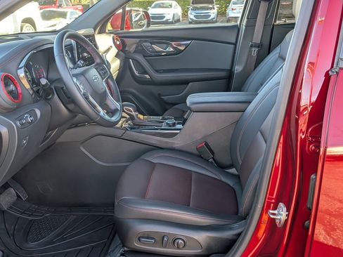 Used 2025 Chevrolet Blazer RS image 16