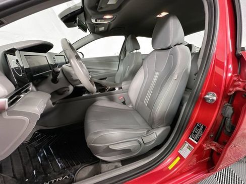 Used 2022 Hyundai Elantra SEL w/ Convenience Package image 18