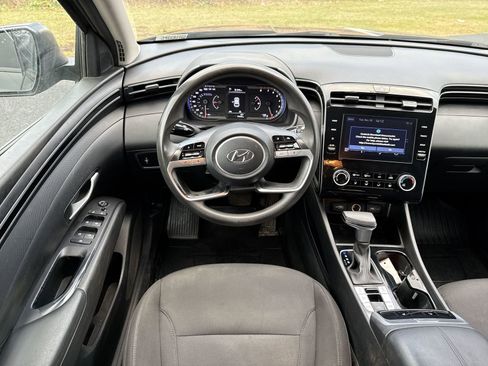 Certified 2022 Hyundai Tucson SEL image 17