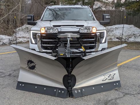 New 2025 GMC Sierra 2500 SLE w/ SLE Convenience Package image 2