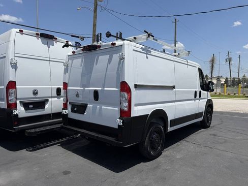 Used 2023 RAM ProMaster 2500 FWD image 6