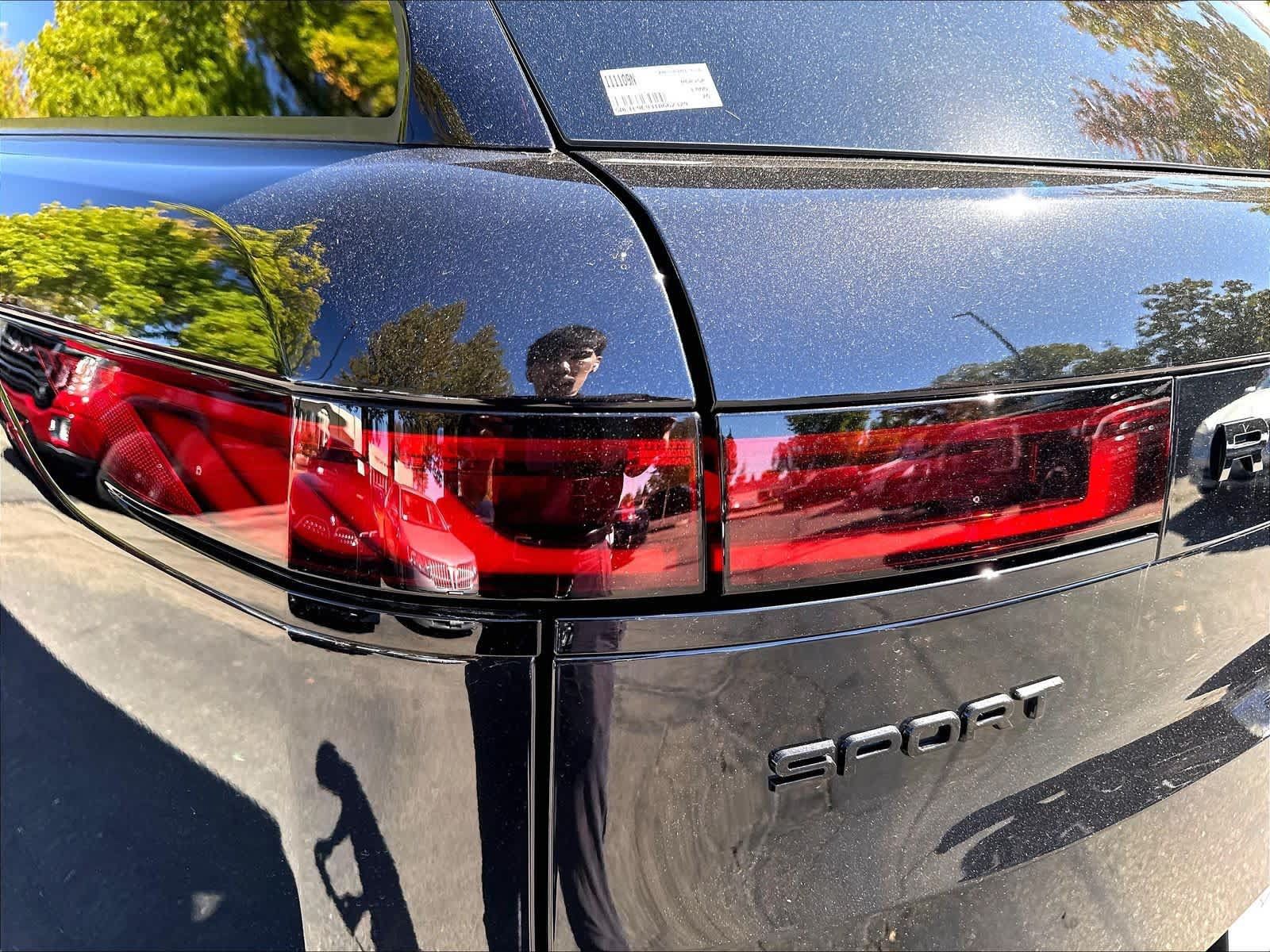 New 2026 Land Rover Range Rover Sport Dynamic SE AWD/4WD image 25