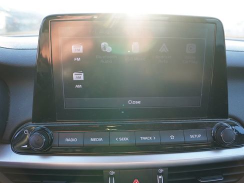 Certified 2024 Kia Forte LXS w/ LXS Technology Package FWD image 5