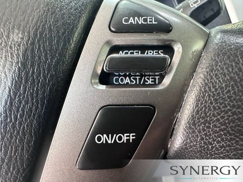 Used 2015 Nissan Armada SL AWD/4WD image 20