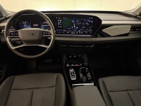 Used 2025 Audi Q6 e-tron Premium w/ Convenience Package AWD/4WD image 17