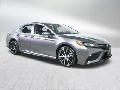Used 2022 Toyota Camry SE