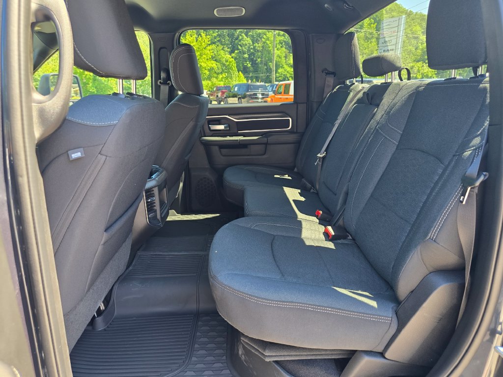 New 2026 RAM 3500 Big Horn AWD/4WD image 11