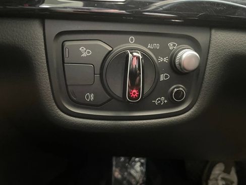 Used 2015 Audi A8 L 4.0T image 38