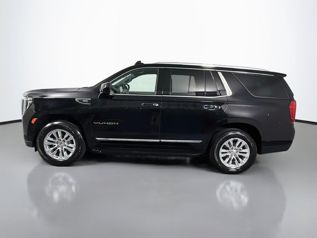 Used 2024 GMC Yukon SLT AWD/4WD image 4