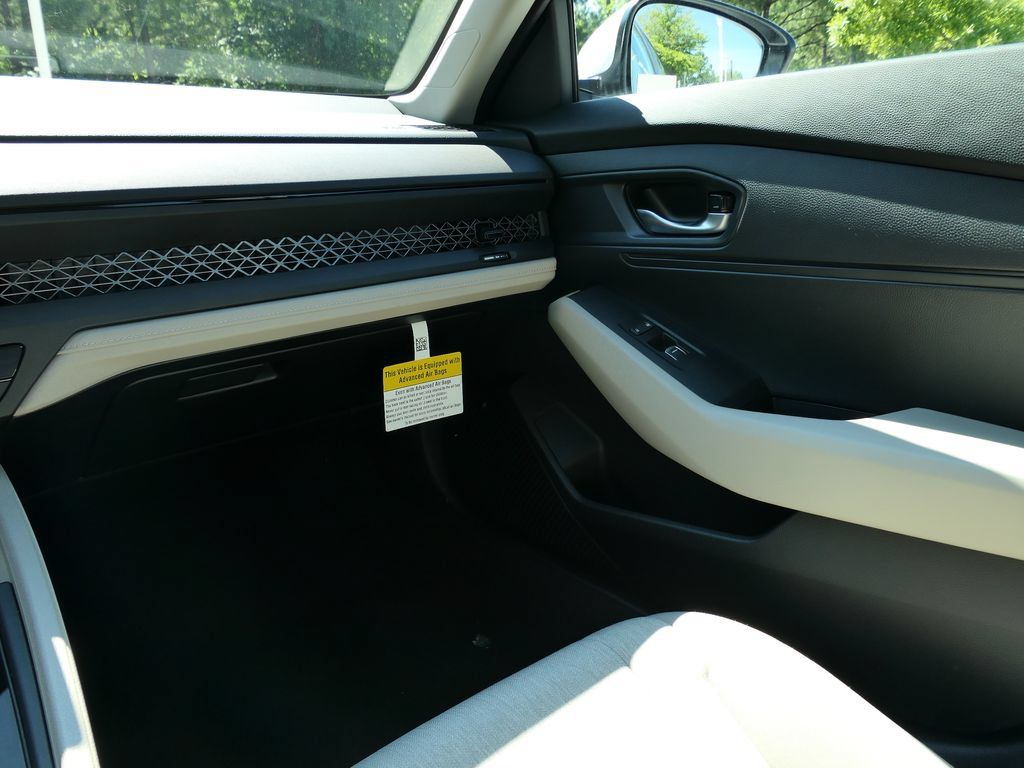 New 2026 Honda Accord LX image 18