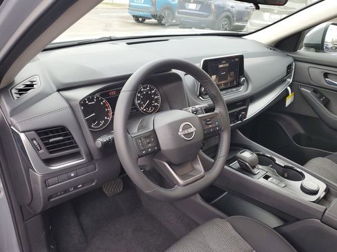 New 2026 Nissan Rogue SV image 12