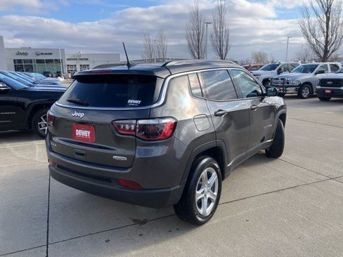 Certified 2023 Jeep Compass Latitude w/ Convenience Group image 6