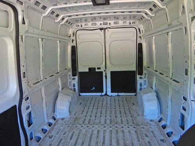Used 2025 RAM ProMaster 2500 w/ Convenience Group FWD image 14