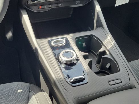 New 2026 Jeep Cherokee Laredo AWD/4WD image 25