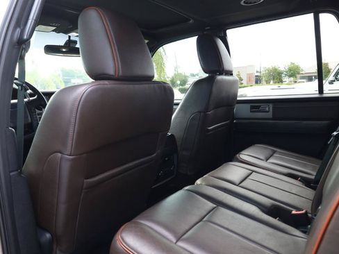 Used 2017 Ford Expedition King Ranch RWD image 15