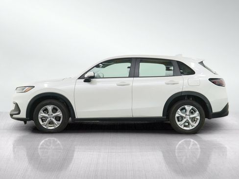 Used 2024 Honda HR-V LX image 2