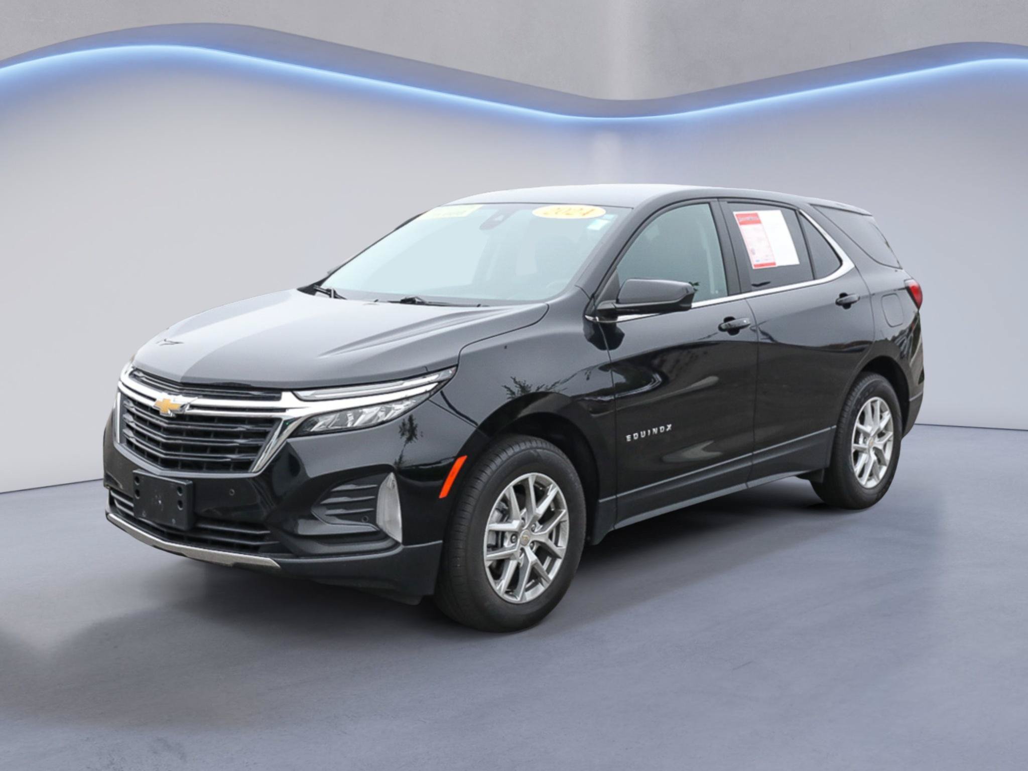 Used 2024 Chevrolet Equinox LT AWD/4WD image 2