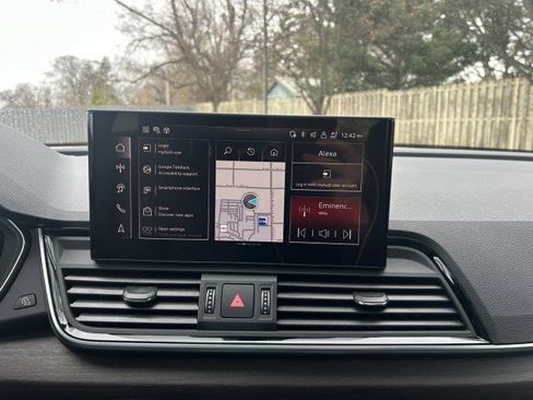 Certified 2025 Audi Q5 e Premium Plus w/ Premium Plus Package image 14