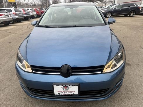 Used 2016 Volkswagen Golf S FWD image 3