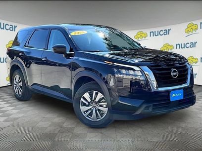 Used 2025 Nissan Pathfinder S