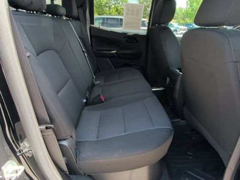 Used 2023 Chevrolet Colorado Trail Boss w/ Technology Package AWD/4WD image 27