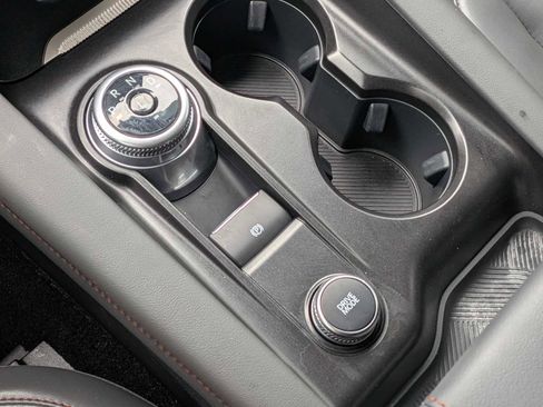 Certified 2025 Ford Explorer Active w/ Active Comfort Package image 33