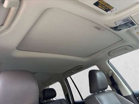Used 2018 Lexus GX 460 Premium w/ Premium Package AWD/4WD image 25