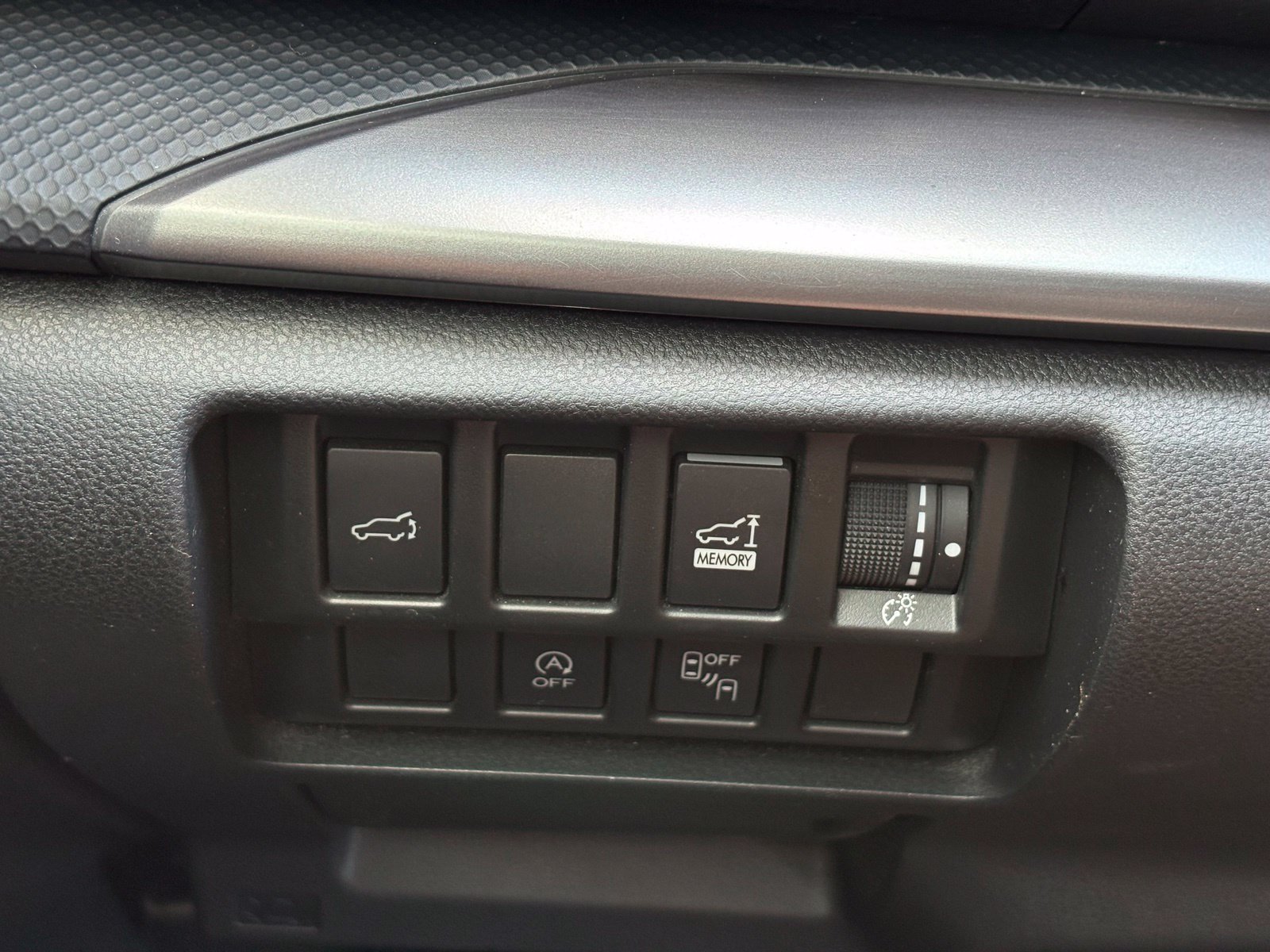 Used 2019 Subaru Forester Premium AWD/4WD image 17