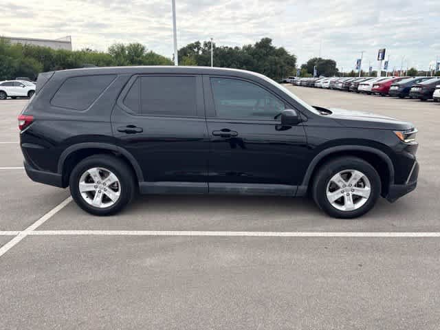 Used 2023 Honda Pilot LX image 6