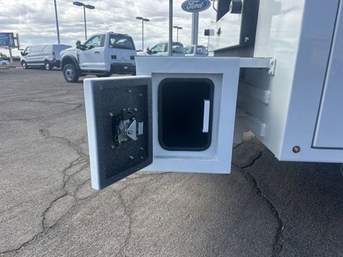 New 2023 Ford F550 2WD Regular Cab Super Duty image 11