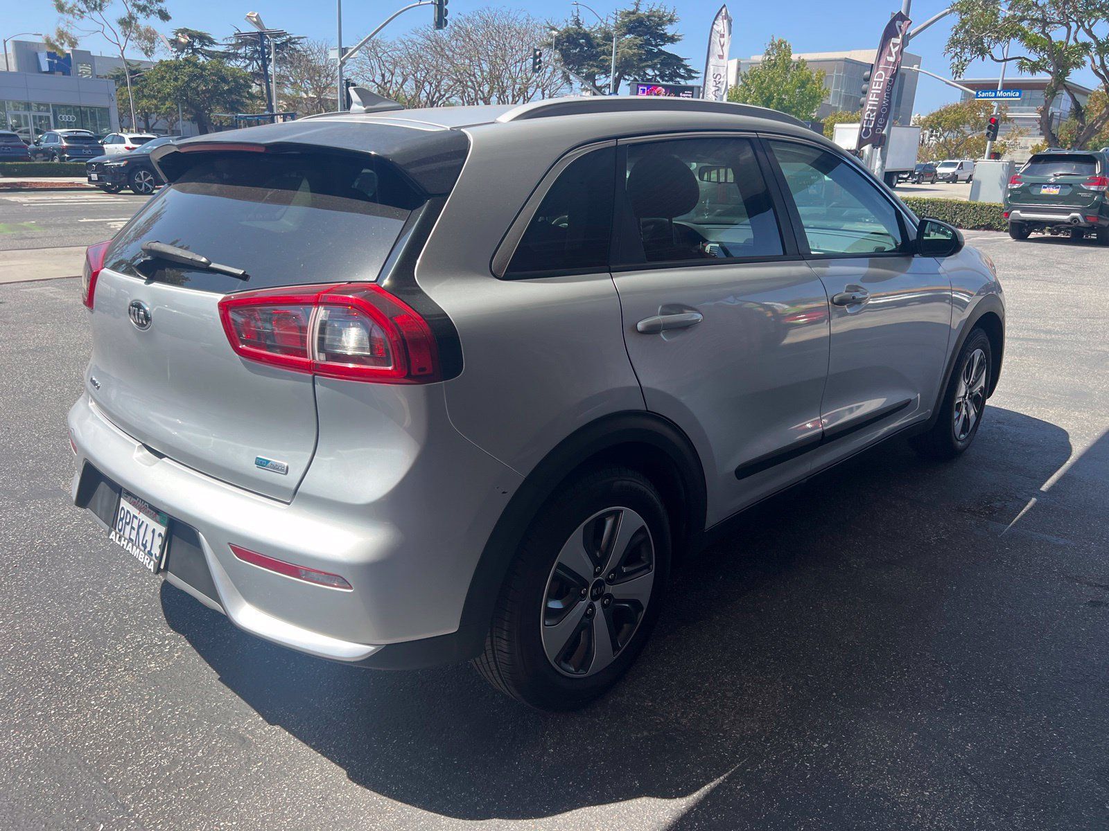 Used 2019 Kia Niro LX FWD image 11