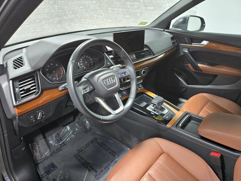 Used 2022 Audi Q5 2.0T Premium w/ Convenience Package AWD/4WD image 13