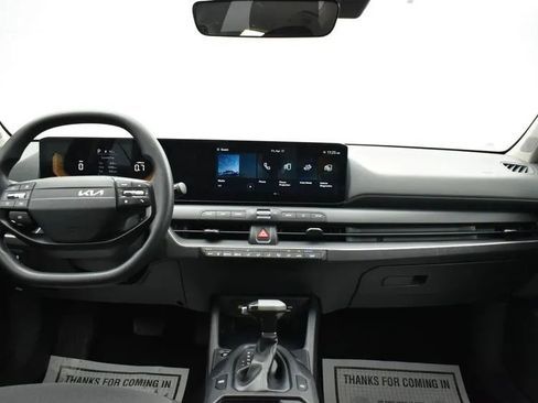 Used 2025 Kia K4 FWD image 18