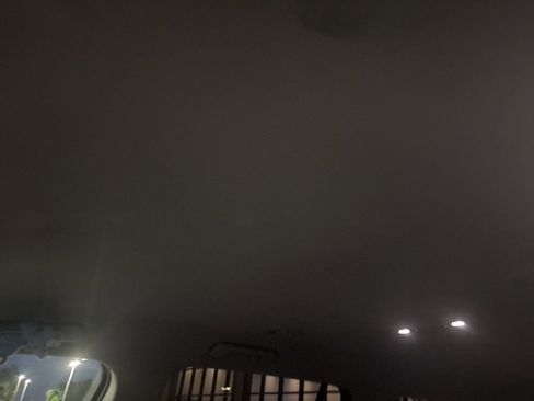 Used 2021 GMC Acadia SLE FWD image 7