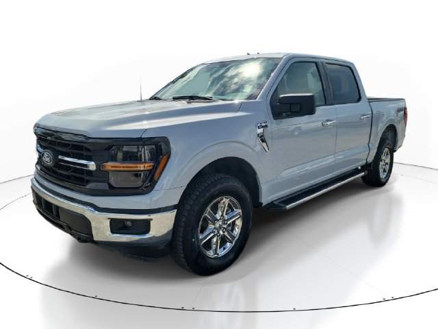 Used 2025 Ford F150 XLT w/ Equipment Group 301A Standard AWD/4WD image 2