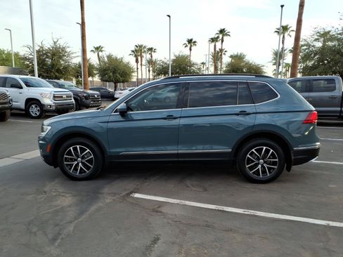 Used 2021 Volkswagen Tiguan SE FWD image 7
