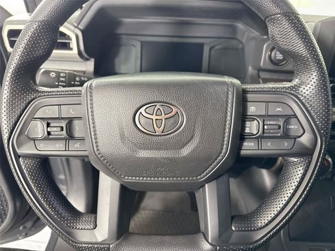 Used 2024 Toyota Tacoma SR5 AWD/4WD image 15